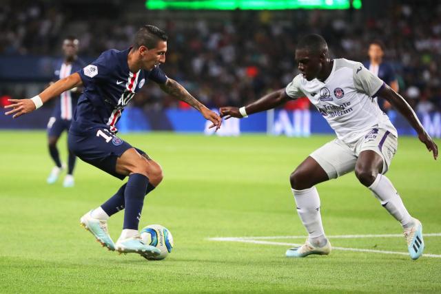法国2连败收官！主帅落寞告别，姆巴佩登顶射手榜，新星创神迹